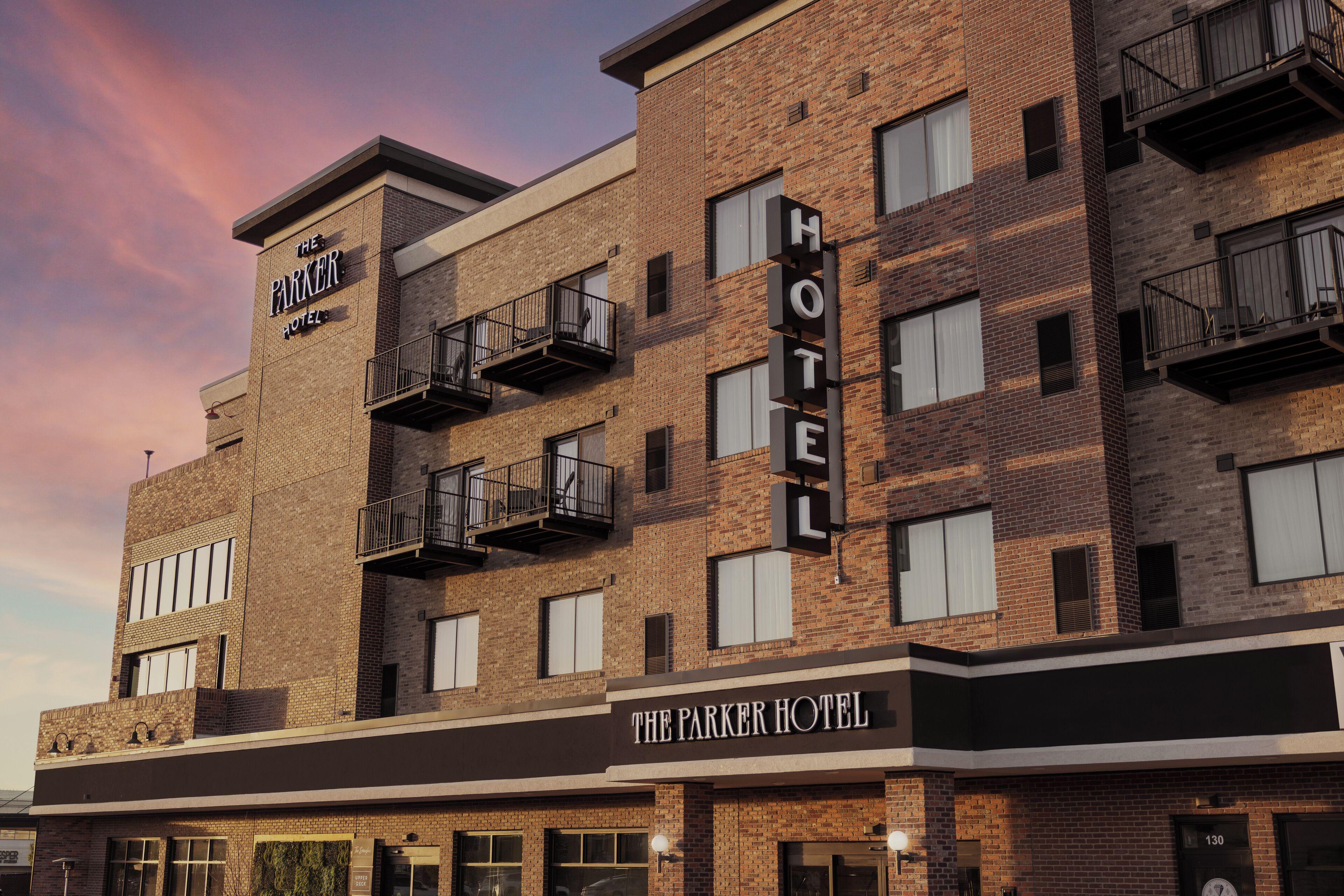 Hotel The